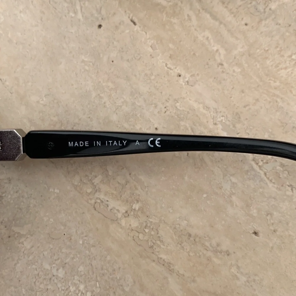 Chanel sunglasses women’s - Picture 9 of 10